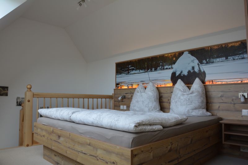 Doppelbett in der Ferienwohnung Wiesenblume